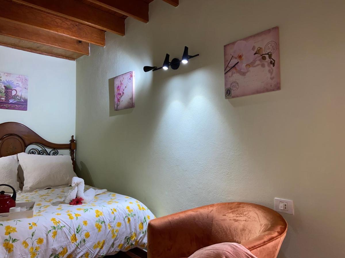 Las Rosas  Casas Rurales Tio Antonio מראה חיצוני תמונה